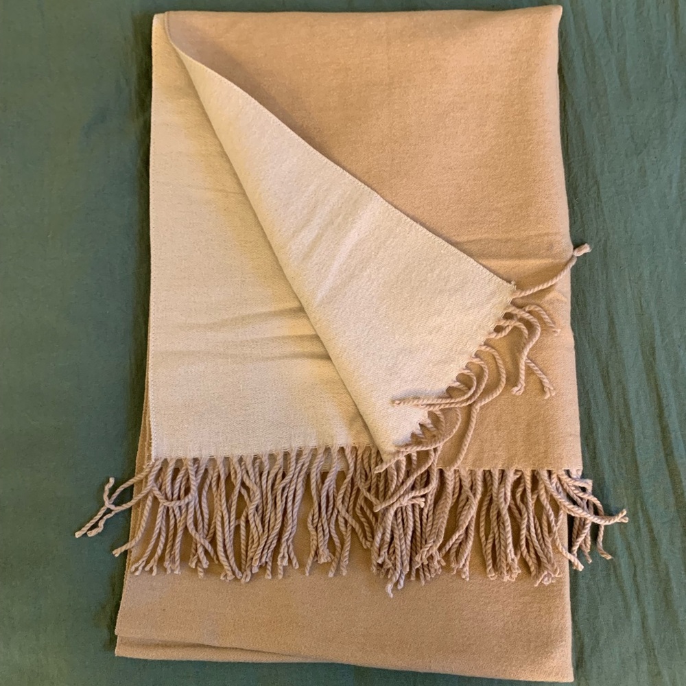 Two tone cashmere-like scarf
